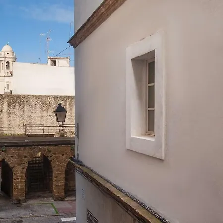 Gades * Cádiz